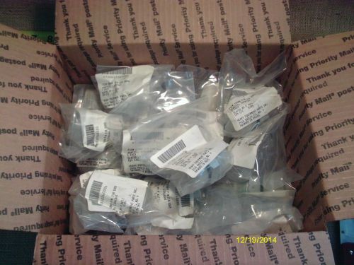 25 hydraulic fittings; straight adapter #16 jic to #16 boss o-ring; 2185069 for sale