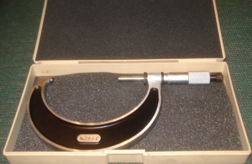 Starrett t226xrl-4 micrometer .0001 grads. 3-4 in carbide ratchet stop locknut for sale
