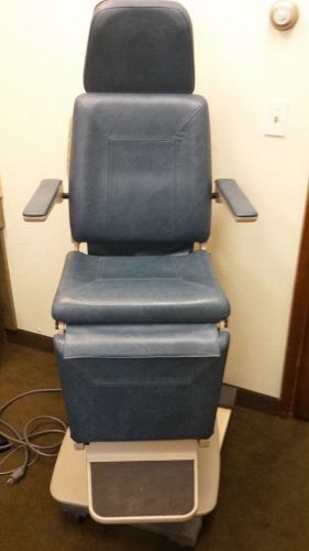 Midmark 491 ENT Chair with Foot Control for local pickup in Dallas TX