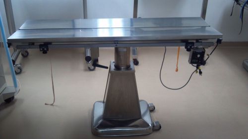 Shoreline V-Top heated surgical table