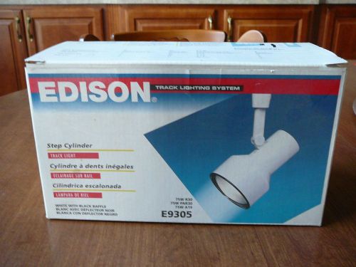 Lot of 3 Edison Step Cylinder Track Lighting System White Lights E9305