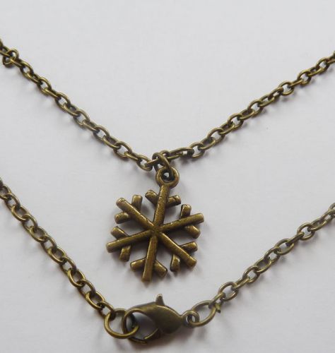 Lots of 10pcs bronze plated snowflake Costume Necklaces pendant 620mm