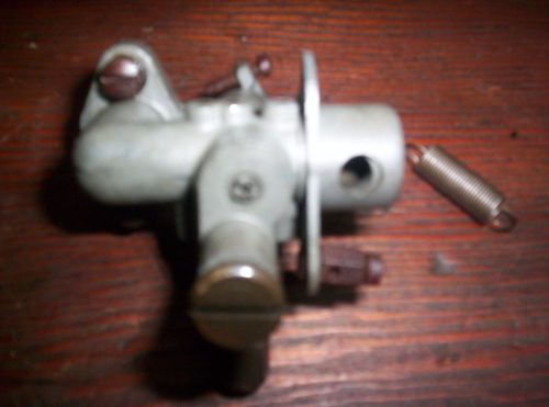 Briggs &amp; Stratton Gas Engine Model WM WMB Carburetor Complete For Parts !!