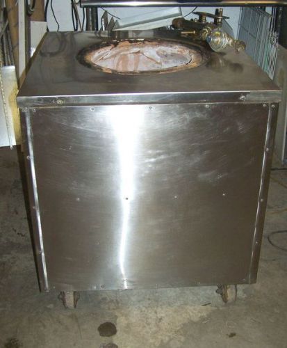 Tandoor 1 burner clay oven on casters for sale