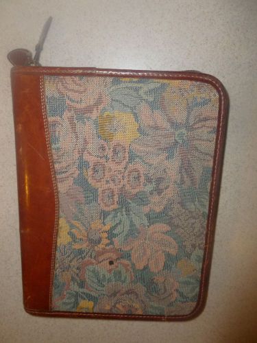 Vintage Day Timer Canvas &amp; Leather Binder 7 Ring 1&#034; Zip Around Floral 10&#034;x 8&#034;