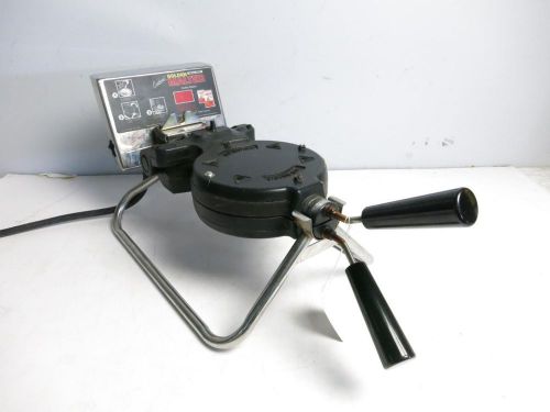 Carbon&#039;s rt-p waffle iron maker commercial golden malted pop out mh 20 b f15 for sale