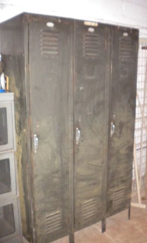 1958 fpi 3 door metal school work lockers 3 metal locker set lewisburg pa for sale