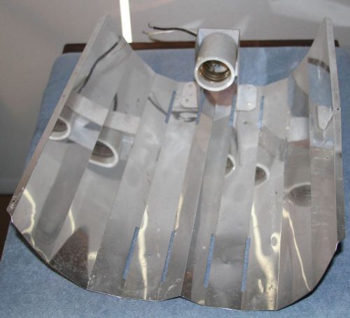 Metal Halide Lamp reflector 16” x 13&#034; Aluminum Wing Reflector w/ Ceramic socket