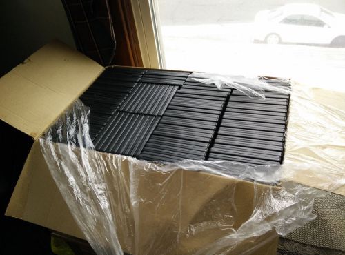 100 STANDARD Black 14mm DVD Cases - 98 cases enclosed-
							
							show original title