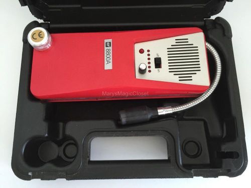 TIF 8800A Combustible Gas Detector &lt;Unit Only&gt; w/ Case &amp; Booklet