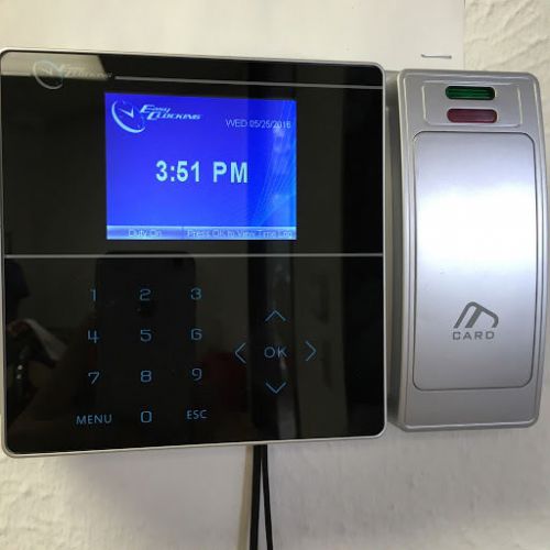 EASY CLOCKING EC50 EMPLOYEE TIME CLOCK W/ CABLES  - USED