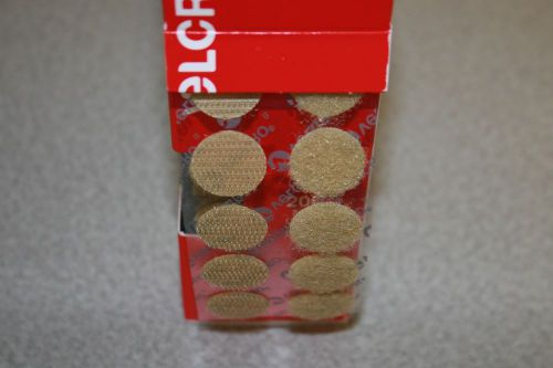 Velcro VEL105 Dots Tape, 3/4&#034; Width, Beige (Pack of 200)