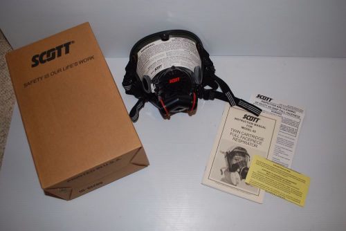 Scott Model 65 Full Face Respirator Kit w/ Twin Adapter - Small NEW NIB
