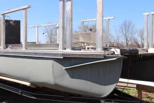 River Cruiser 24 ft.Dual Pontoon Unfinished Dredge,115 H.P. Evinrude Outboard