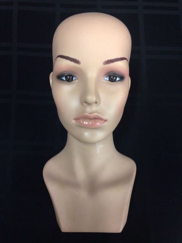 13&#034; Tall PVC Mannequin Head, Jewelry, Wigs, Female, EUC