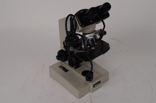 Nikon Binocular Microscope Model SC 4x 10x 40x 100x Objectives