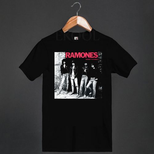 Ramones Rocket To Russia Logo Black T-Shirt Rock Band indie