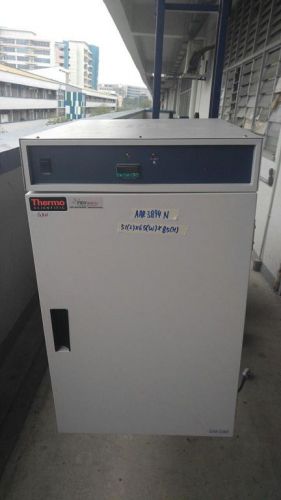 Aar 3894a thermo scientific 305-1 incubator for sale