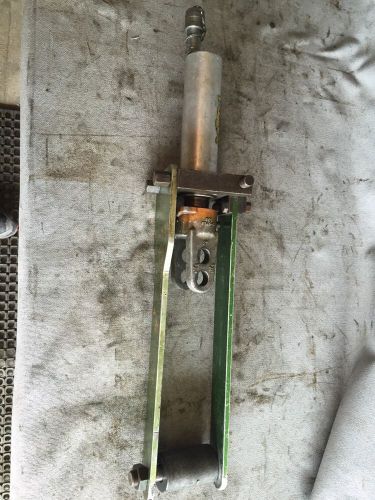 Greenlee 882 Hydraulic Cylinder Ram And Bender Frame With Roller