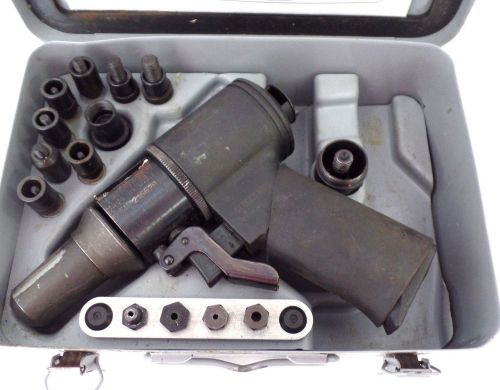 Fsi hand hydraulic cherrymax  &amp; rivnut rivet riveter aircraft tool kit for sale