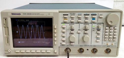 TEKTRONIX TDS 684B COLOR 4CH 1GHz 5GS/s DIGITAL REAL-TIME OSCILLOSCOPE