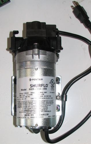 ShurFlo Water booster Pump - 8025-933-399 - 90psi max - 1.6gpm