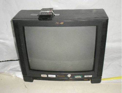 Panasonic 20” Color Video Monitor CT-2090VY W Remote