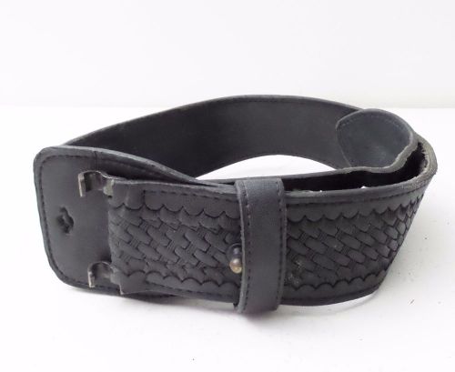 Michaels of OR Mirage Police Prepper Leather Basket Weave Duty Belt Size 26 B3