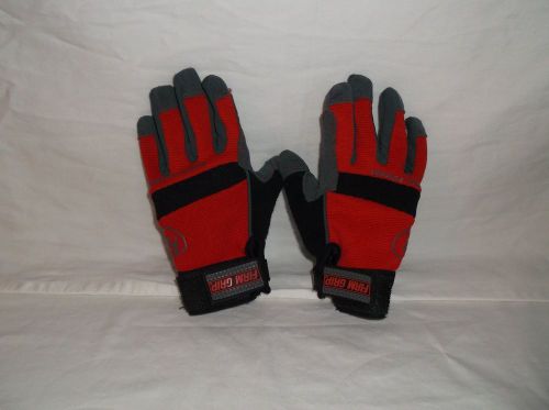 Nwot firm grip gloves youth sm/med youth general purpose red gray black for sale