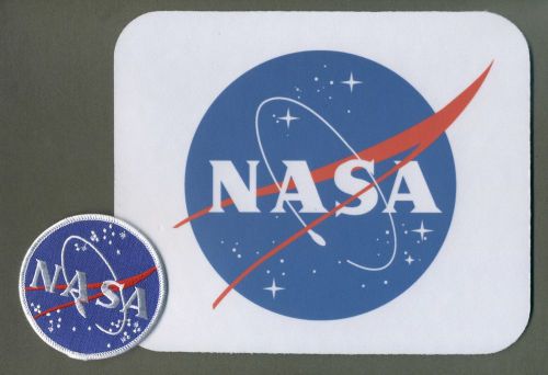 Set - NASA Mouse Pad *with 1 new 3&#034; embroidered NASA Iron or Sew on patch