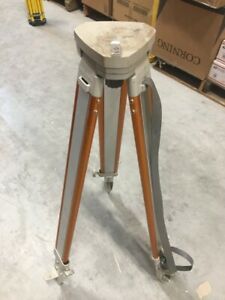LIETZ Sokkisha Aluminum Survey Tripod Extendable Leg Surveyors Good Condition.