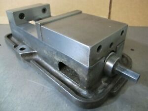 KURT 4&#034; VISE  D40