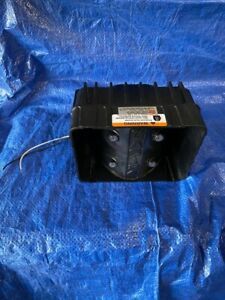 FEDERAL SIGNAL EVS2 100 WATT AS124 WHELEN POLICE SIREN SPEAKER