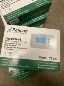 (BULK DEAL) Pelican Wireless Systems TS200 Internet Thermostat w/ Repeater