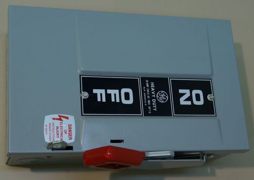 GE TH3221 SAFETY SWITCH 30 AMP 240V AC MAX 7.5 HP