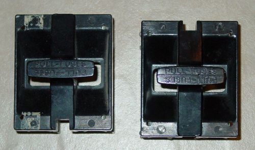 One VIintage Square D M-224033  30 Amp Fuse Pull Out Lid -PRICE IS FOR ONE
