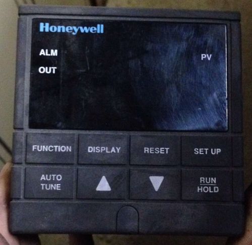 Honeywell UDC2000 MINI-PRO Temp Controller, Model DC200E-2-000-100000-0 (#13)