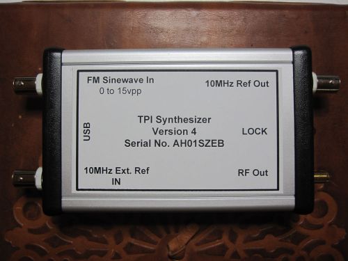 RF Signal Generator Calibrated 35MHz to 4.4GHz via USB + RF Cable over 490 Sold