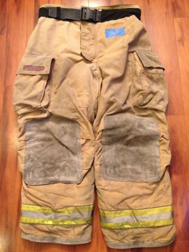 Firefighter pbi bunker/turn out gear globe g xtreme used 42w x 30l 2005 guc for sale