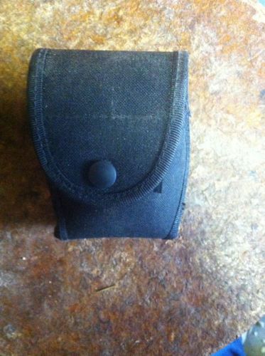 Nylon duty belt handcuff case. new for sale
