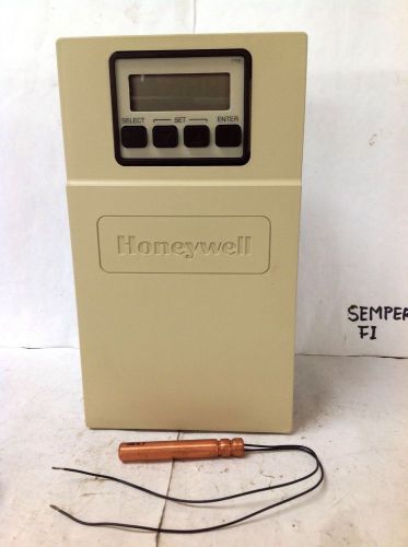 HONEYWELL T775F1055  Temperature Controller, Electronic Remote.