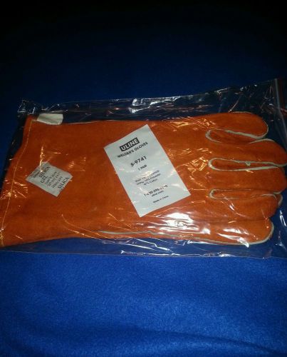 Uline heat resistant gloves s-9741, brown, brand new, 5 pairs @$25.!!! for sale