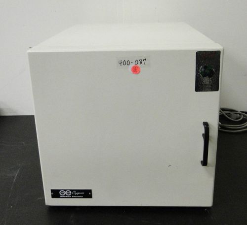 Gordiner electronics controlled rate freezing chamber 8753 for sale