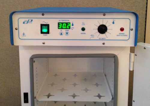 Stabletemp 1 cu ft general-purpose digital incubator,110 v- excellent condition for sale