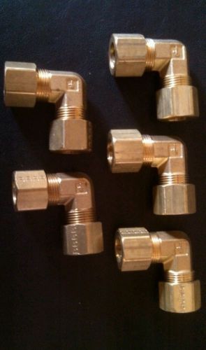 Lot of 5 Parker 165C-8 brass compression elbows 1/2&#034; OD tube x 1/2&#034; OD tube