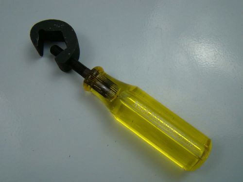 Nash Machine Punch Holder