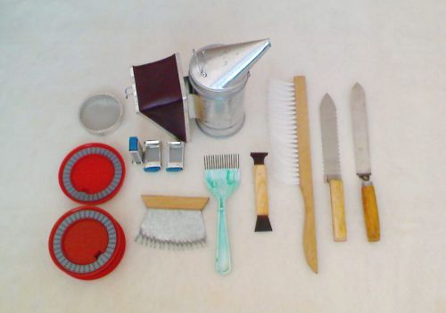 Beekeeping equipment - knives - chisel - smoker - brush - drinker - cap - other for sale