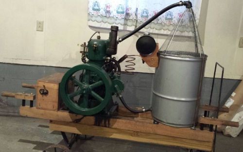 Antique Cushman Vertical Gas Engine