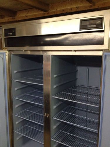 Delfield Refrigerator/Freezer Model 6051-SDT