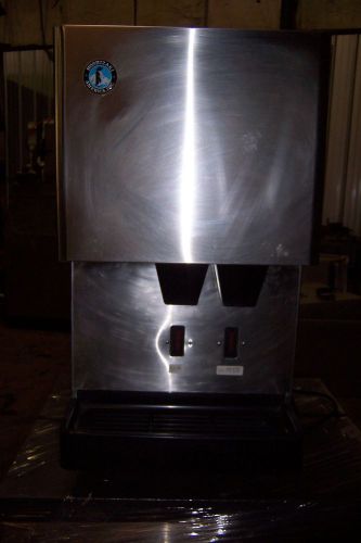 Hoshizaki nugget ice machine / dispenser DCM 270 BAH